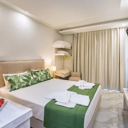 Hotel Potos Отель Потос