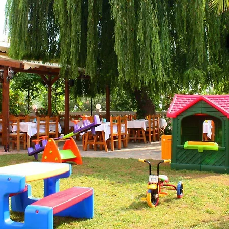 Hotel Potos Отель