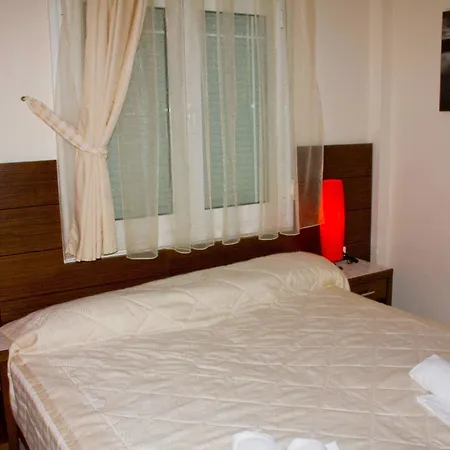 Hotel Potos Потос