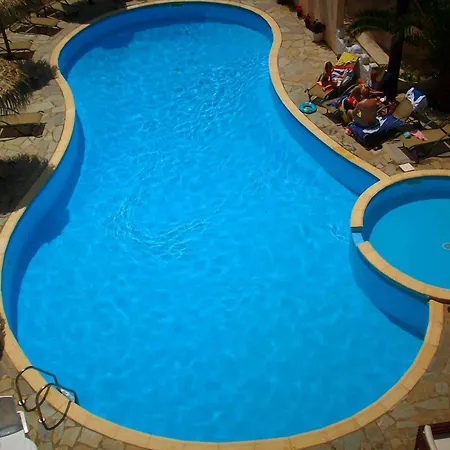 Отель Hotel Potos