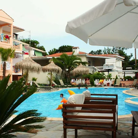 Hotel Potos 3* פוטוס