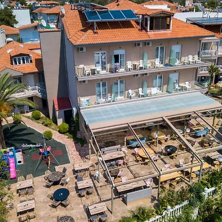 Hotel Potos Отель 3*